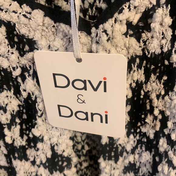 Davi & Dani nwt long cardigan sweater size large - Picture 6 of 7